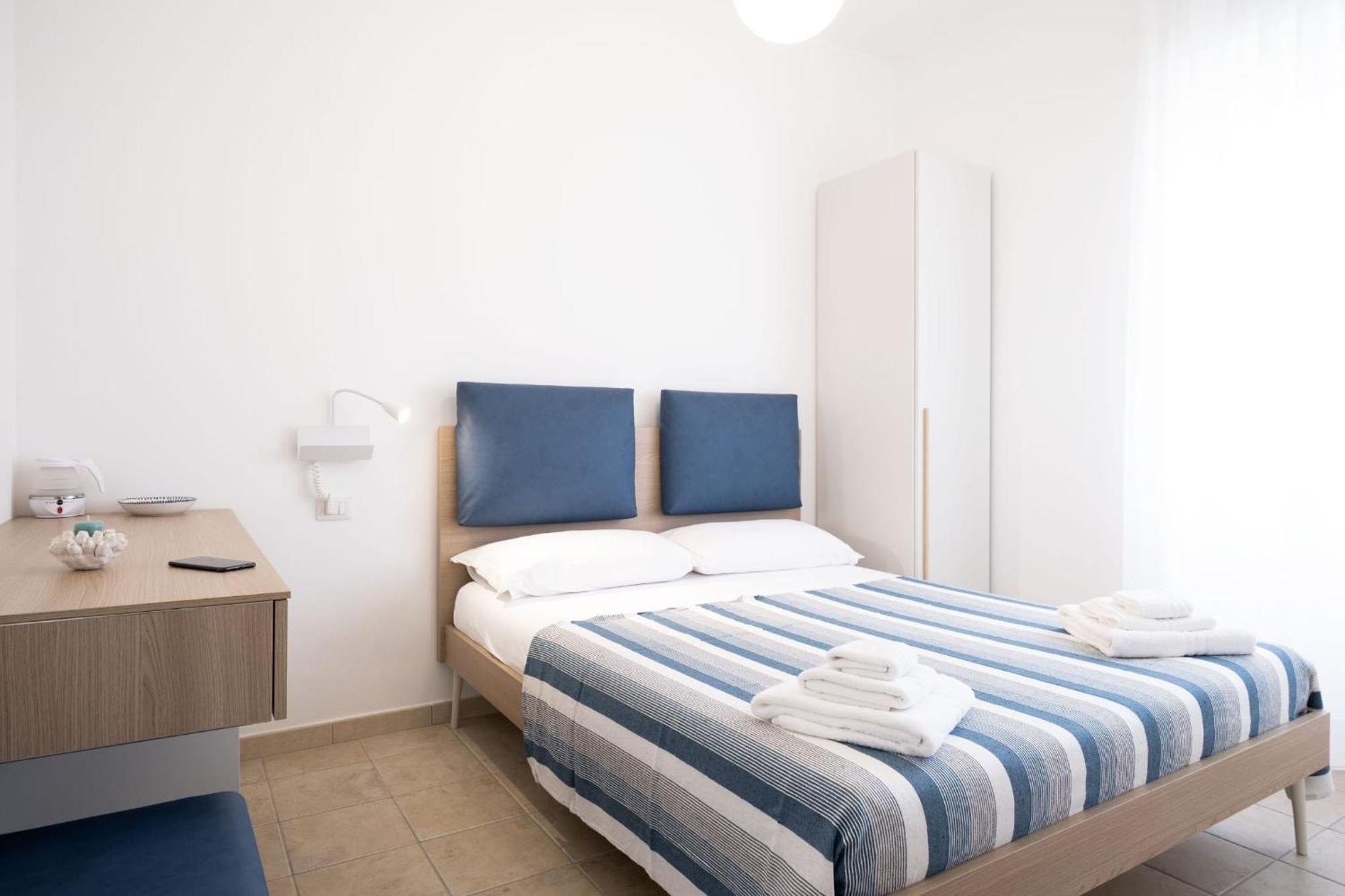 Nautika Suites Alguer Exterior foto