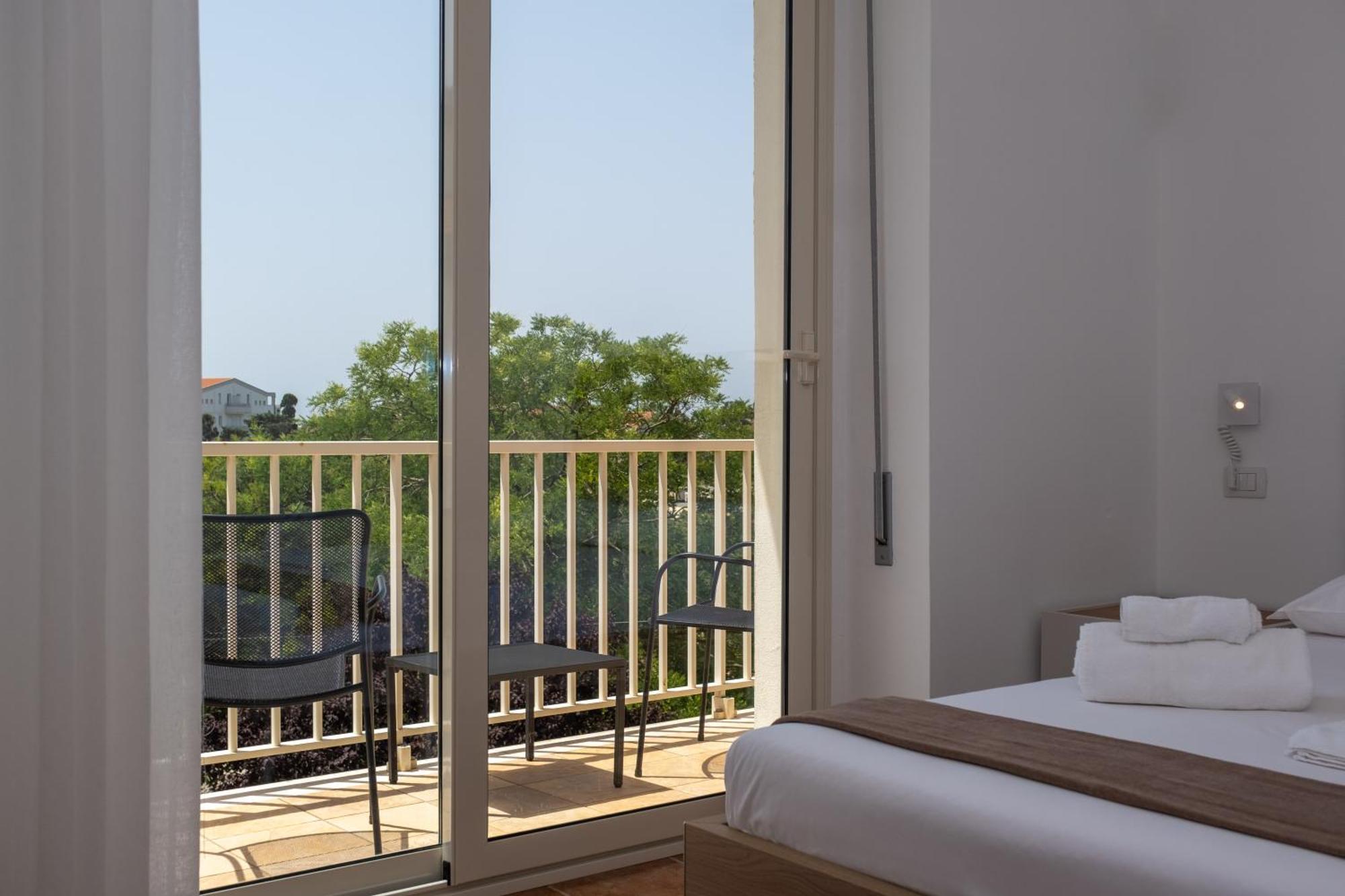 Nautika Suites Alguer Exterior foto