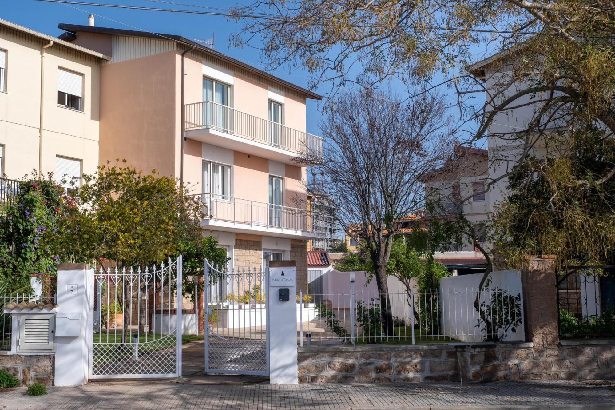 Nautika Suites Alguer Exterior foto