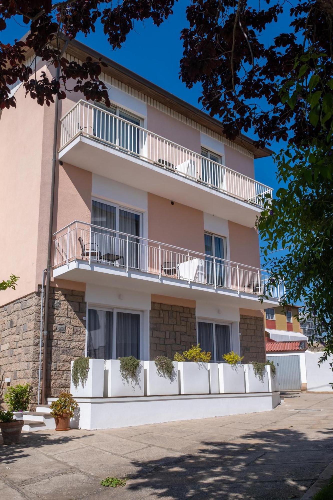 Nautika Suites Alguer Exterior foto